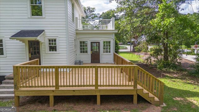 6104 Floyd Street NE, Covington, GA 30014