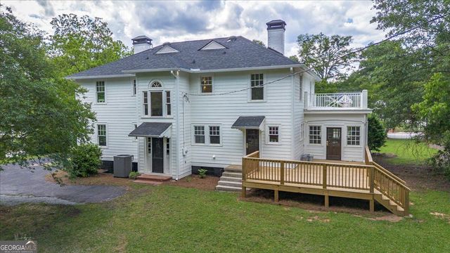 6104 Floyd Street NE, Covington, GA 30014