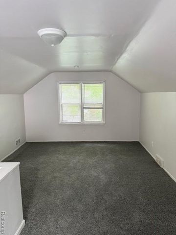 19637 Hasse Street, Detroit, MI 48234