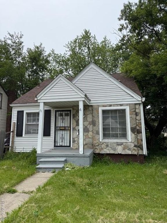 19637 Hasse Street, Detroit, MI 48234