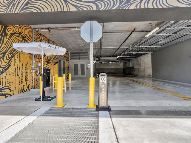 2700 NW 2nd Ave 439, Miami, FL 33127