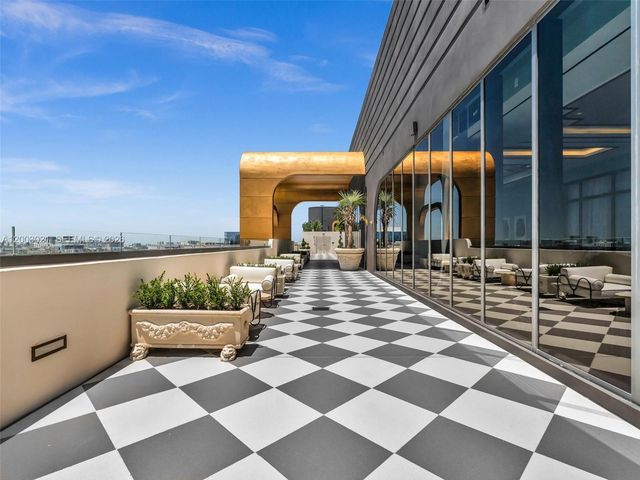 2700 NW 2nd Ave 439, Miami, FL 33127