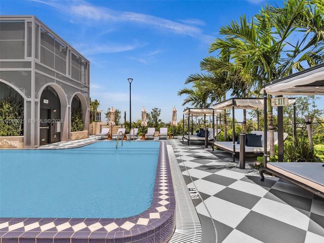2700 NW 2nd Ave 439, Miami, FL 33127