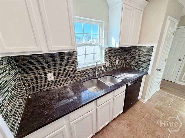 39 Bearing Circle, Port Wentworth, GA 31407