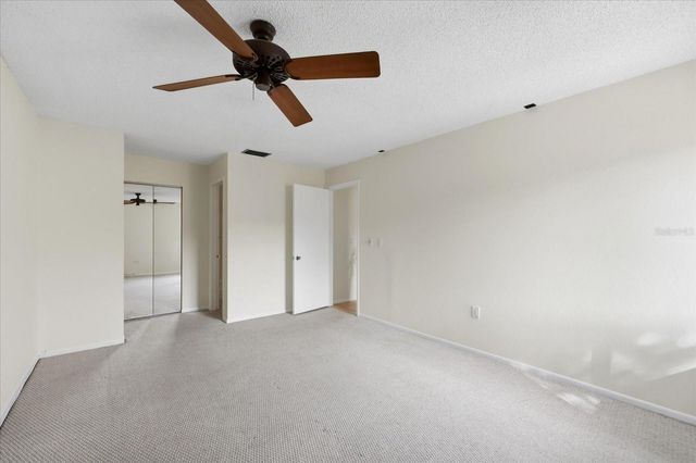 723 115TH AVENUE N 2106, St Petersburg, FL 33716