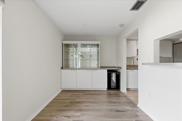 723 115TH AVENUE N 2106, St Petersburg, FL 33716