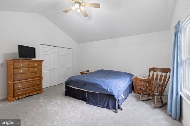 8 HOLLY AVE, Aberdeen, MD 21001