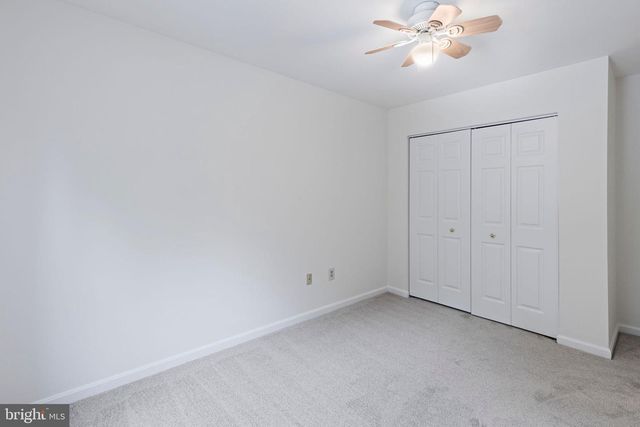 8 HOLLY AVE, Aberdeen, MD 21001