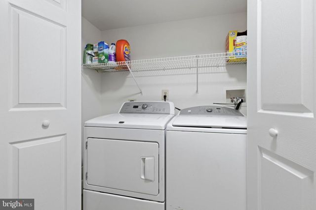 8 HOLLY AVE, Aberdeen, MD 21001
