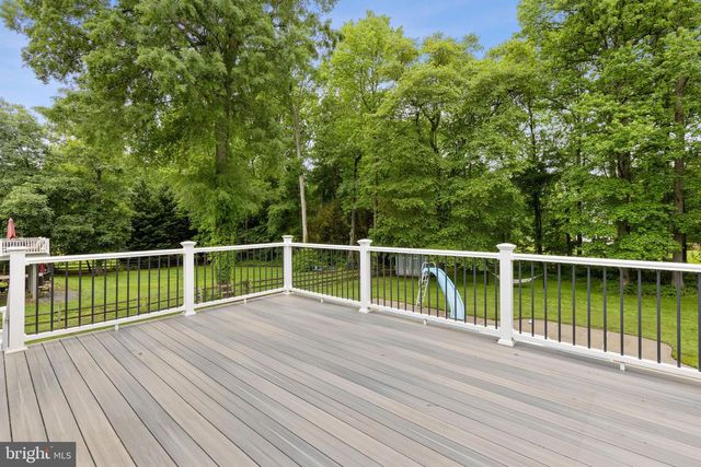 8 HOLLY AVE, Aberdeen, MD 21001