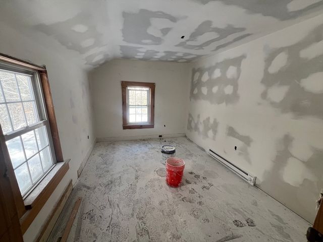 96 Ball Hill Rd, Princeton, MA 01541