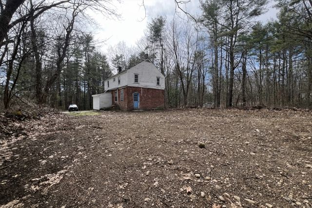 96 Ball Hill Rd, Princeton, MA 01541