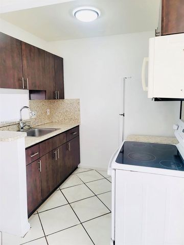 1500 N CONGRESS AVE A-318, West Palm Beach, FL 33401