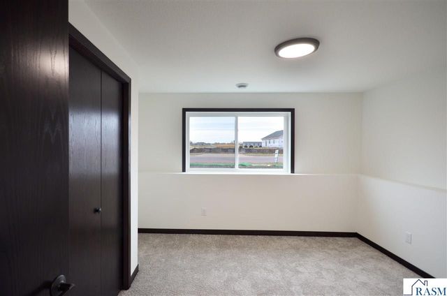 2105 Lunden Street, St. Peter, MN 56082