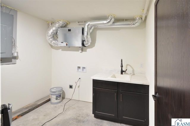 2105 Lunden Street, St. Peter, MN 56082