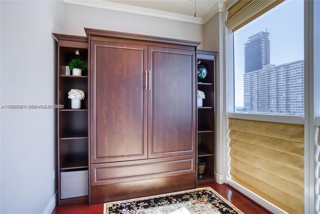 1945 S Ocean Dr 604, Hallandale Beach, FL 33009