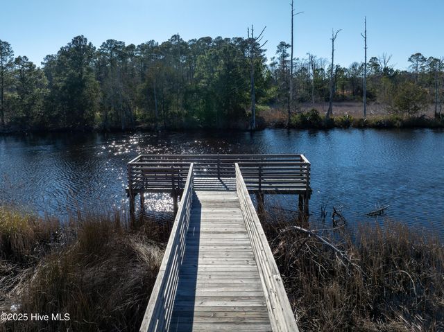 627 Ashbury Drive SE, Bolivia, NC 28422