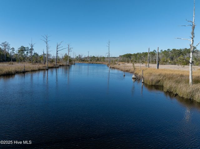 627 Ashbury Drive SE, Bolivia, NC 28422