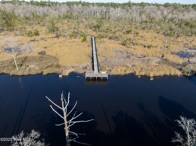 627 Ashbury Drive SE, Bolivia, NC 28422