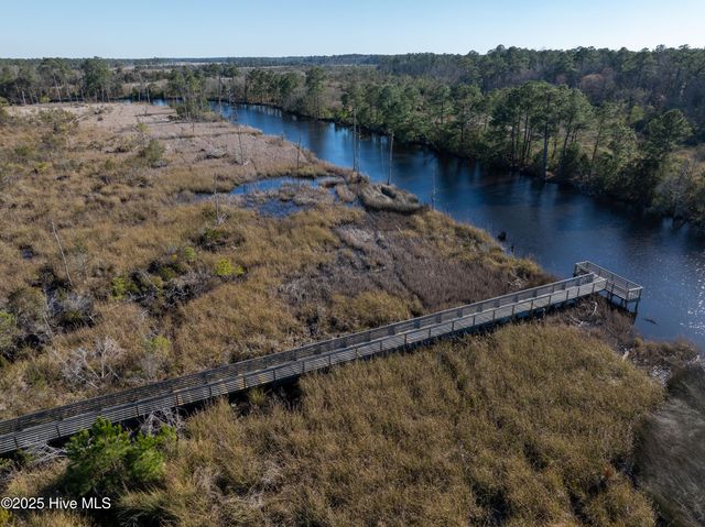 627 Ashbury Drive SE, Bolivia, NC 28422