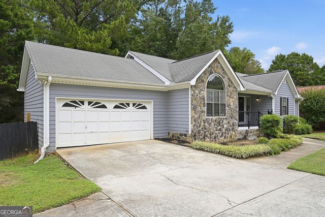 4780 Meadowlark Drive SE, Conyers, GA 30094