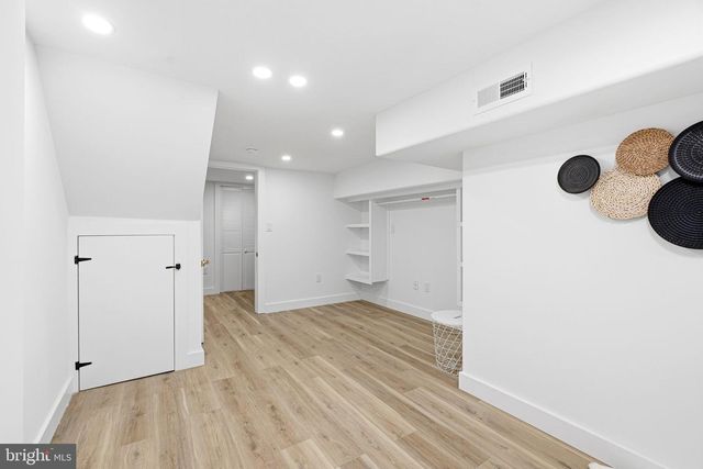 1410 S BOUVIER ST, Philadelphia, PA 19146