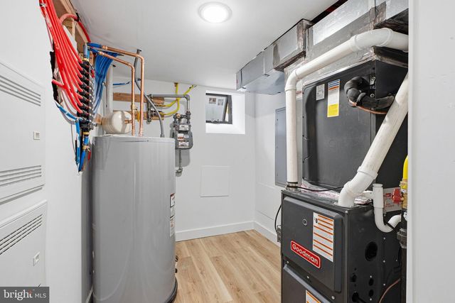 1410 S BOUVIER ST, Philadelphia, PA 19146