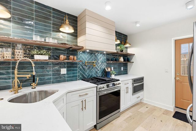 1410 S BOUVIER ST, Philadelphia, PA 19146