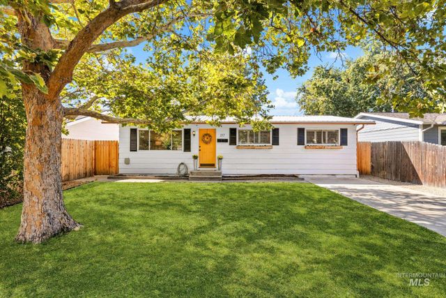 217 S Gourley St, Boise, ID 83705 property photo