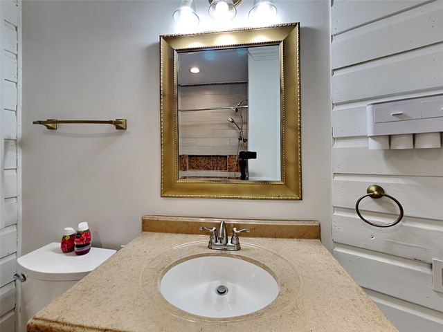 8902 Redondo Drive, Dallas, TX 75218