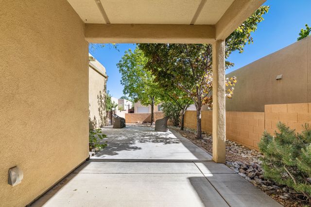 104 Rancho Viejo Boulevard, Santa Fe, NM 87508
