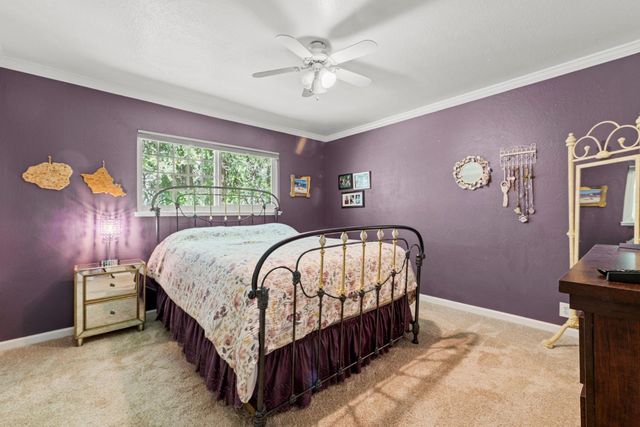 2812 Crystal Springs Rd, Camino, CA 95709