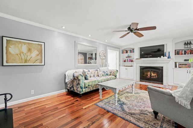2812 Crystal Springs Rd, Camino, CA 95709