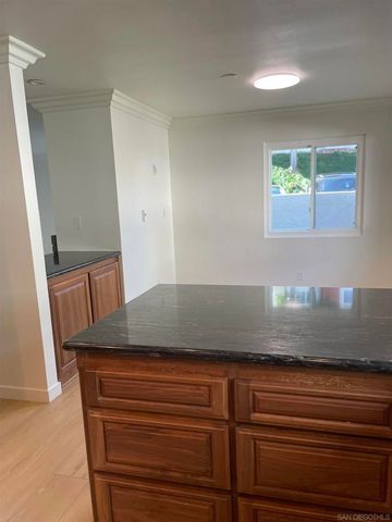 2356 Caminito Seguro, San Diego, CA 92107