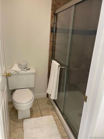 2356 Caminito Seguro, San Diego, CA 92107