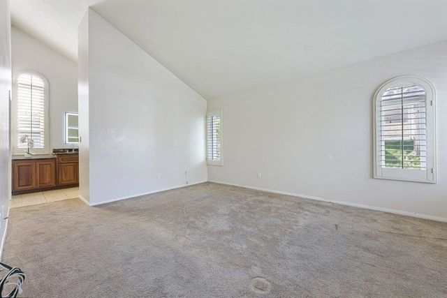 2356 Caminito Seguro, San Diego, CA 92107