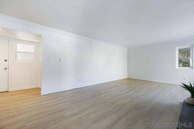 2356 Caminito Seguro, San Diego, CA 92107