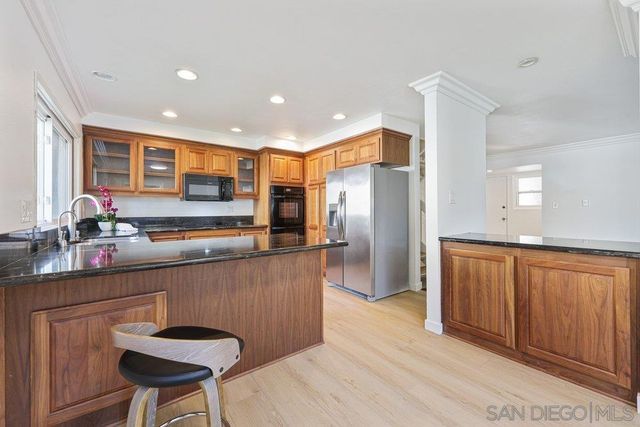 2356 Caminito Seguro, San Diego, CA 92107