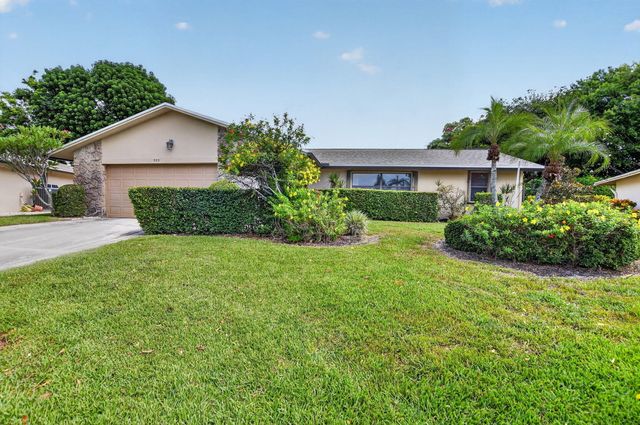 999 NW 23RD Lane, Delray Beach, FL 33445