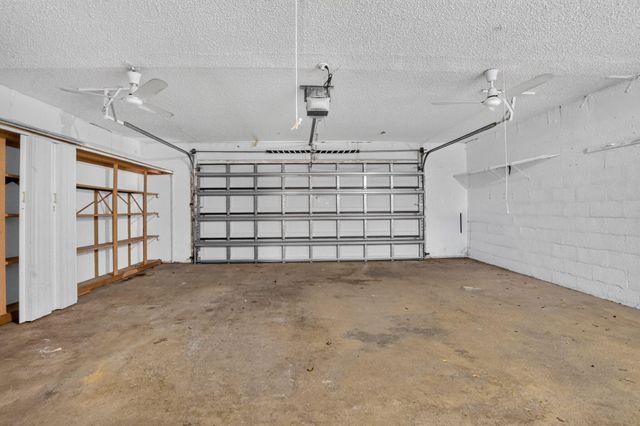 999 NW 23RD Lane, Delray Beach, FL 33445