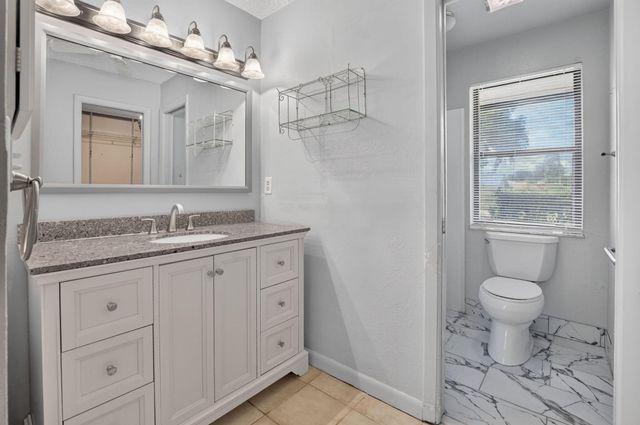 999 NW 23RD Lane, Delray Beach, FL 33445