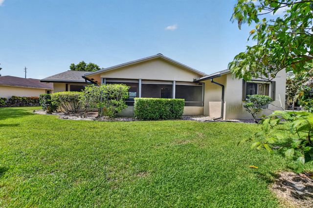 999 NW 23RD Lane, Delray Beach, FL 33445