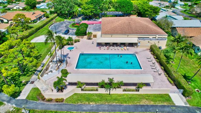 999 NW 23RD Lane, Delray Beach, FL 33445