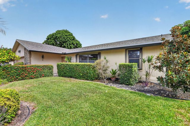 999 NW 23RD Lane, Delray Beach, FL 33445