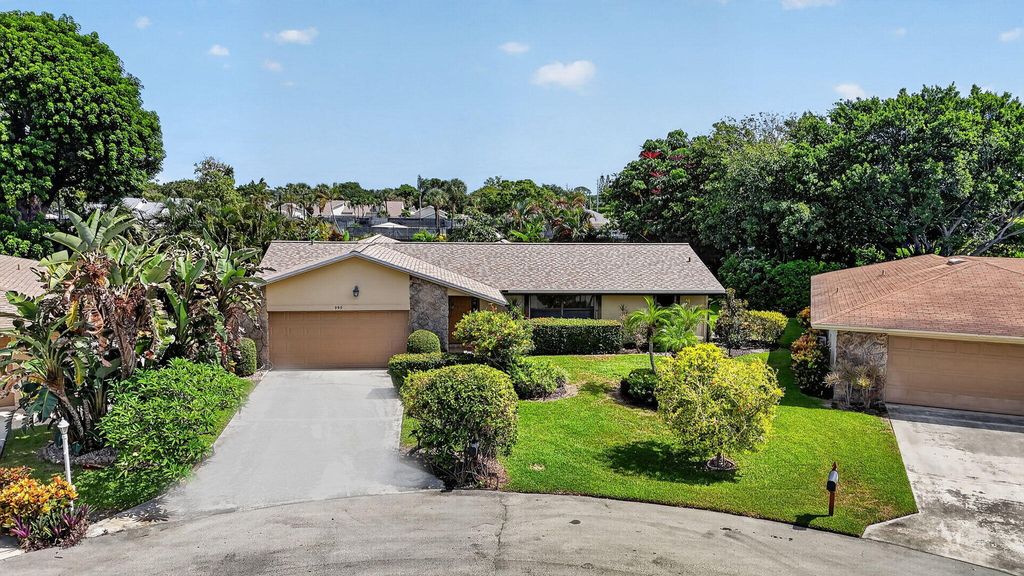 999 NW 23RD Lane, Delray Beach, FL 33445