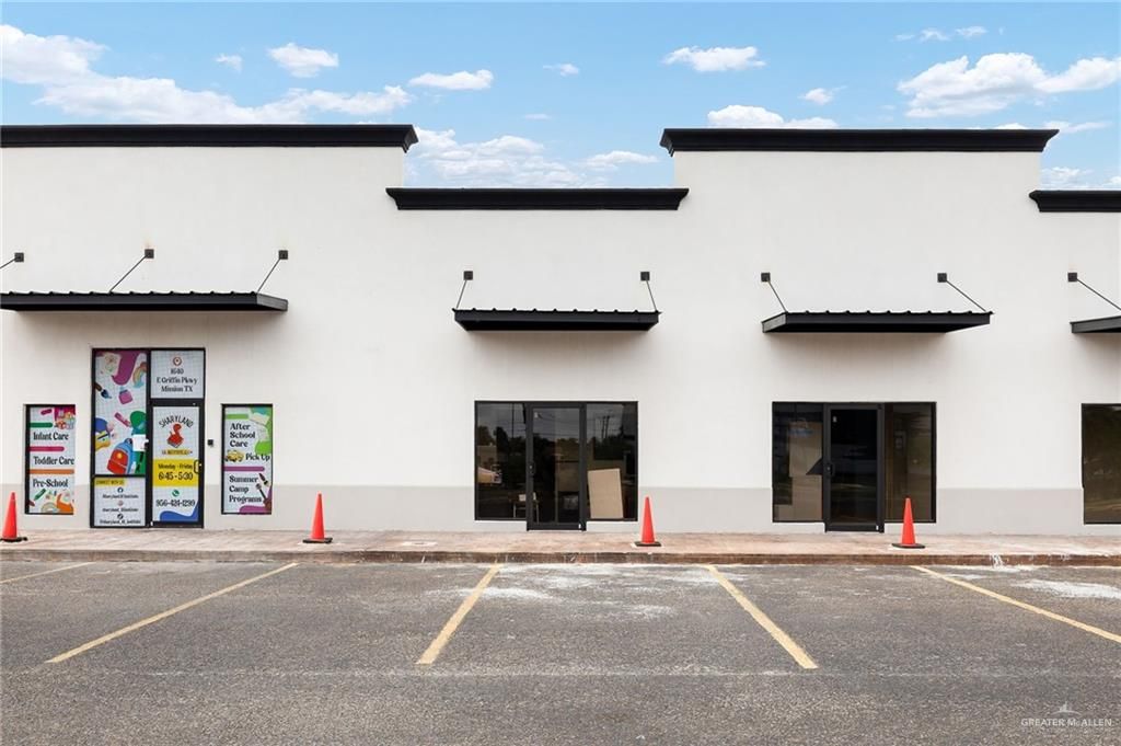 1636 E Griffin Parkway, Mission, TX 78572