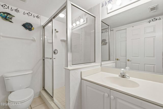 426 Bouchelle Dr Apt 301, New Smyrna Beach, FL 32169