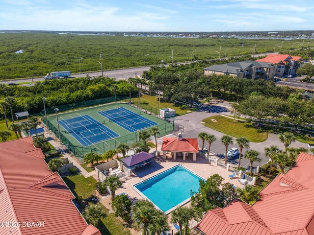 426 Bouchelle Dr Apt 301, New Smyrna Beach, FL 32169