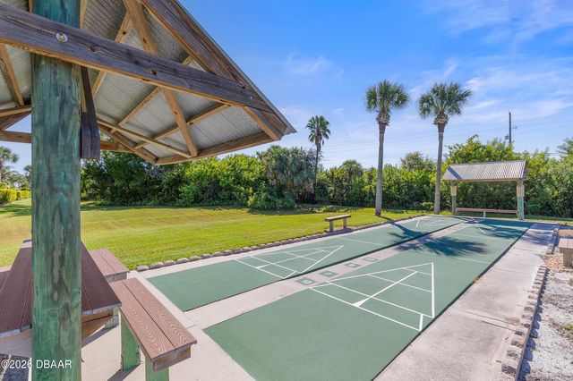 426 Bouchelle Dr Apt 301, New Smyrna Beach, FL 32169