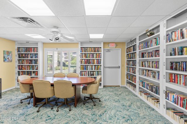 426 Bouchelle Dr Apt 301, New Smyrna Beach, FL 32169